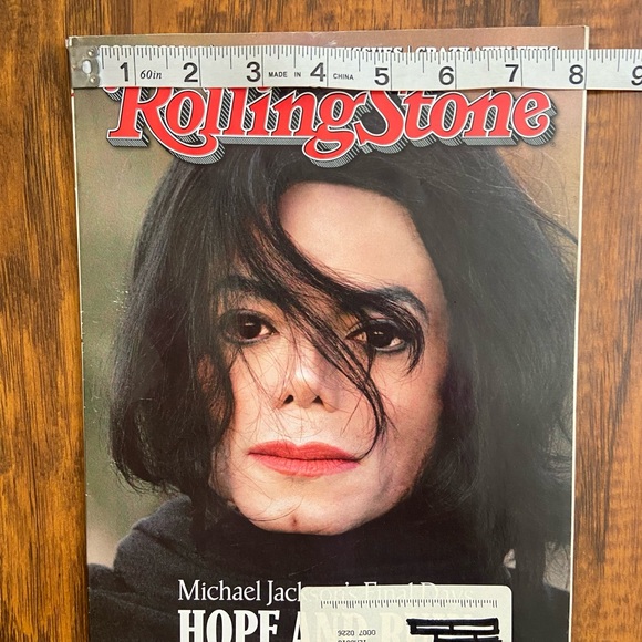 Rolling Stone Magazine - August 6, 2009 - Picture 4 of 5